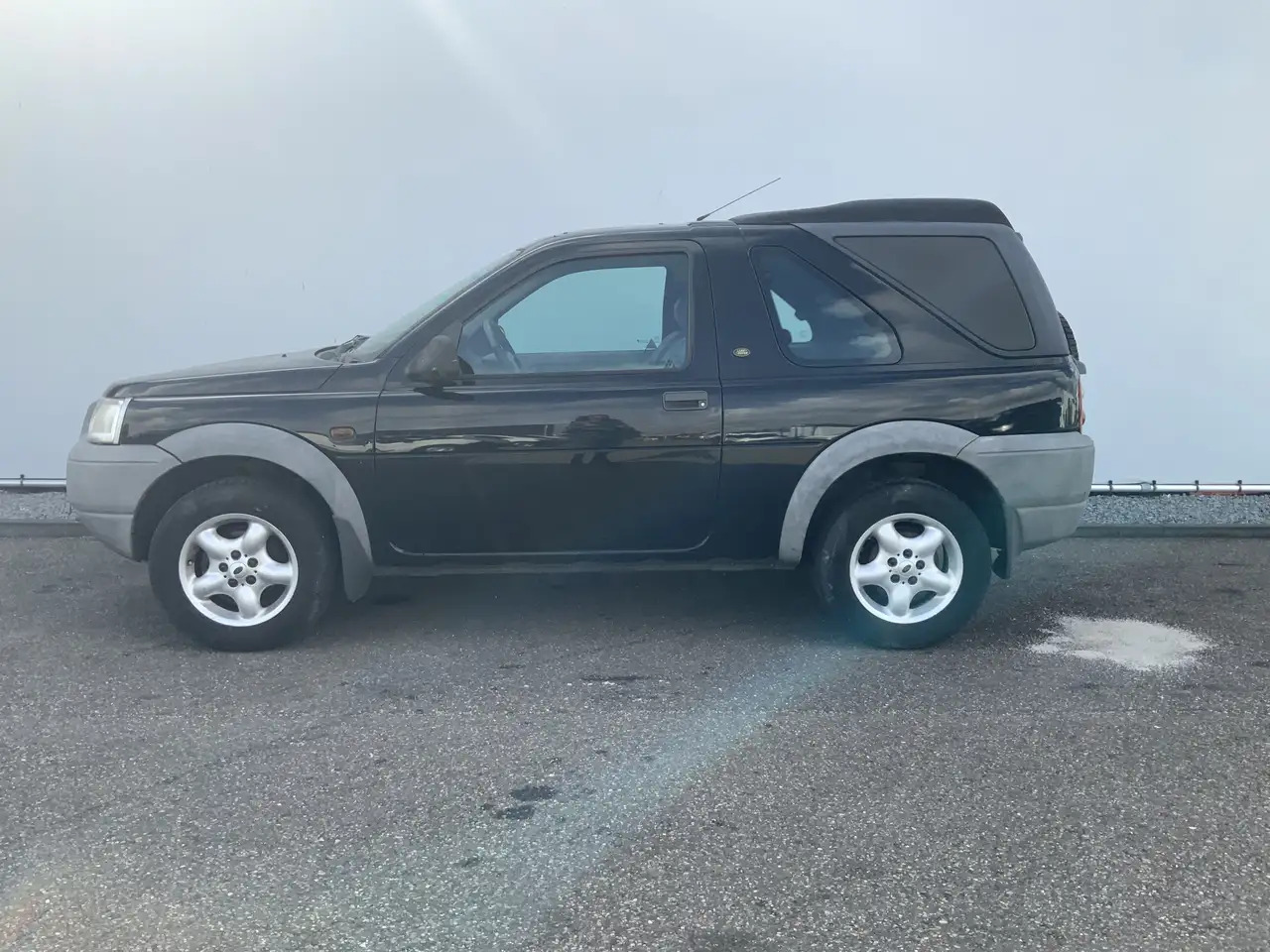 Land Rover Freelander Hardback 2.0 Td4 S Hard Top Grijs Kenteken Automaa - SUV: photos 3 Land Rover Freelander Hardback 2.0 Td4 S Hard Top Grijs Kenteken Automaa - SUV: photos 3