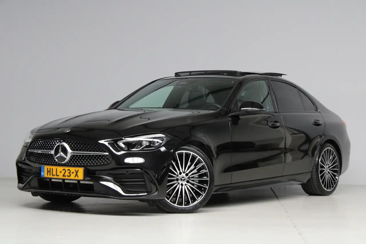 Mercedes-Benz C-klasse AMG-line (Nightpakket, Sfeerverlichting, - Berline: photos 1 Mercedes-Benz C-klasse AMG-line (Nightpakket, Sfeerverlichting, - Berline: photos 1