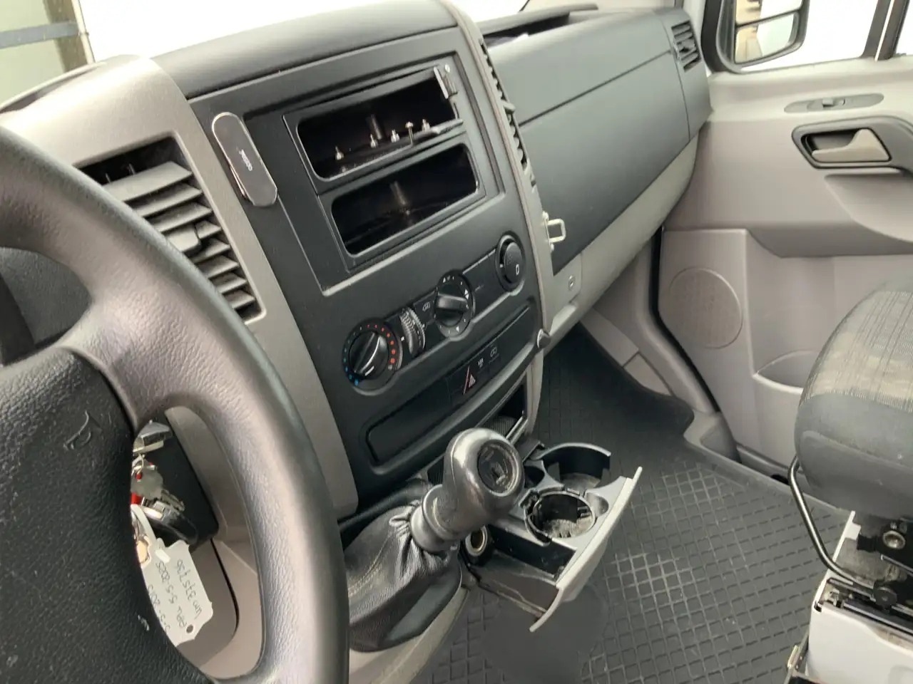 Utilitaire frigorifique Mercedes-Benz Sprinter 310 2.2 CDI 366 ijswagen 40 gr _0 Deuren 10 Euro 5: photos 6