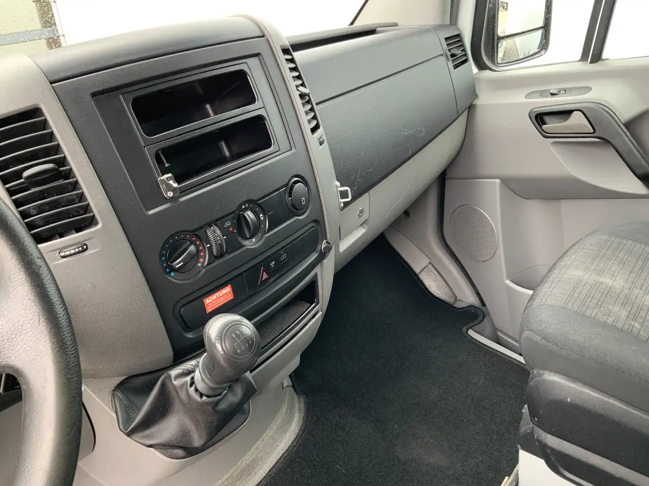 Utilitaire frigorifique Mercedes-Benz Sprinter 311 2.2 CDI 366 40 gr _0 ijswagen 10 Deuren Euro 6: photos 9
