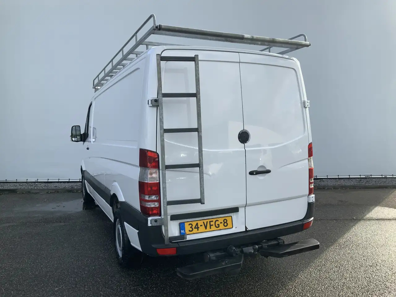 Mercedes-Benz Sprinter 311 2.2 CDI 366 L2H1 Automaat 3 Zits Trekaak 2800k - Fourgon utilitaire: photos 2 Mercedes-Benz Sprinter 311 2.2 CDI 366 L2H1 Automaat 3 Zits Trekaak 2800k - Fourgon utilitaire: photos 2
