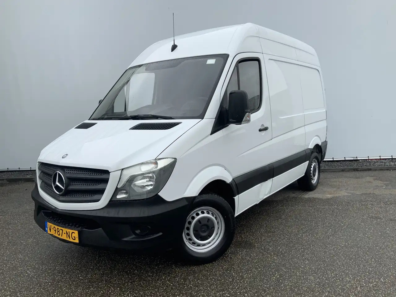 Mercedes-Benz Sprinter 313 2.2 CDI 325 L1 H2 Airco Cruise 3 Zits Trekhaak - Fourgon utilitaire: photos 1 Mercedes-Benz Sprinter 313 2.2 CDI 325 L1 H2 Airco Cruise 3 Zits Trekhaak - Fourgon utilitaire: photos 1