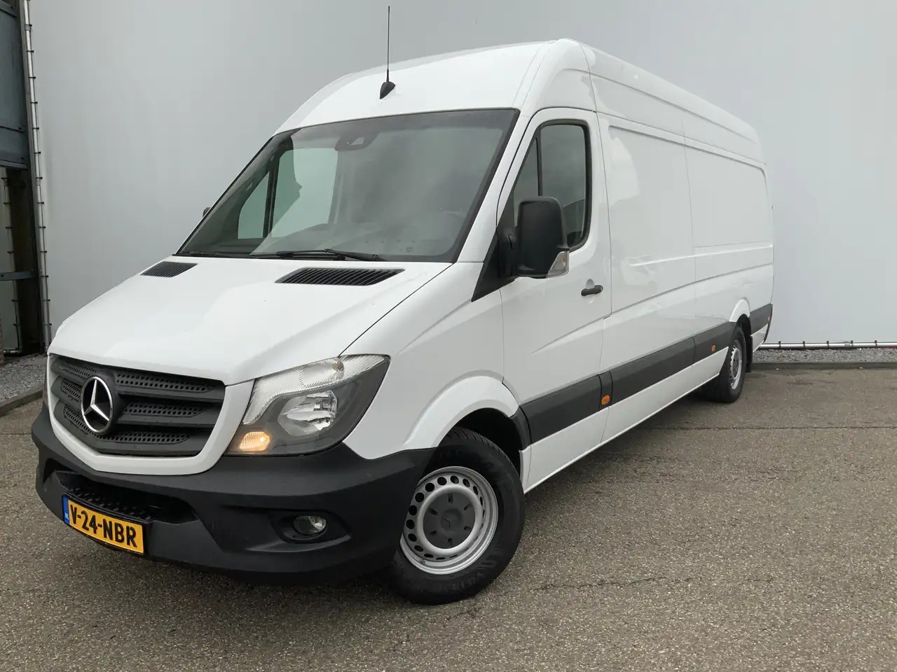 Mercedes-Benz Sprinter 316 2.2 CDI 432 L3 Maxi 3 Zits Airco Opstap & Trek - Fourgon utilitaire: photos 1 Mercedes-Benz Sprinter 316 2.2 CDI 432 L3 Maxi 3 Zits Airco Opstap & Trek - Fourgon utilitaire: photos 1