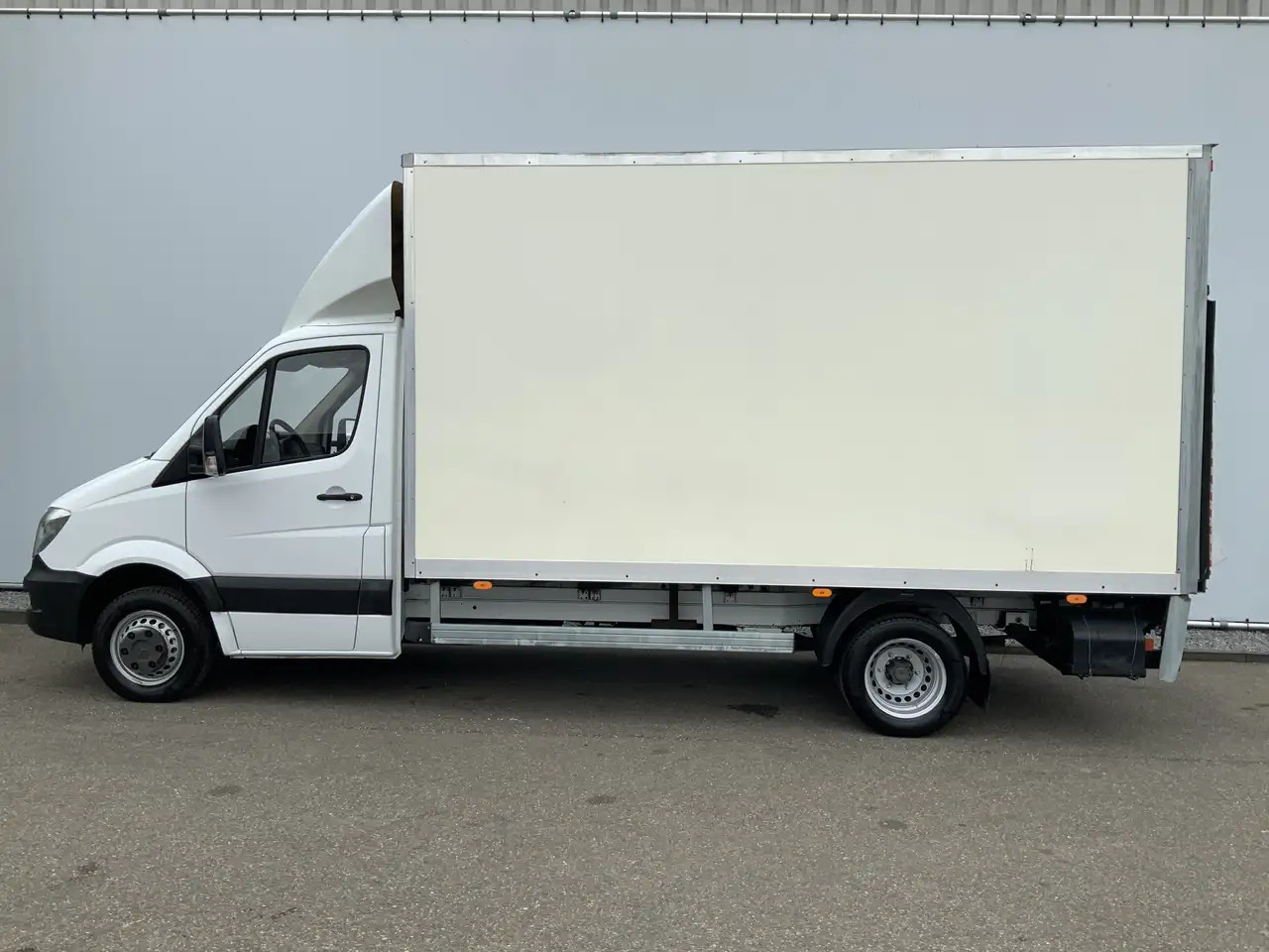 Mercedes-Benz Sprinter 513 2.2 CDI 432 Meubelbak&Lift Zijdeur Cruise 3 Zi - Fourgon grand volume: photos 3 Mercedes-Benz Sprinter 513 2.2 CDI 432 Meubelbak&Lift Zijdeur Cruise 3 Zi - Fourgon grand volume: photos 3