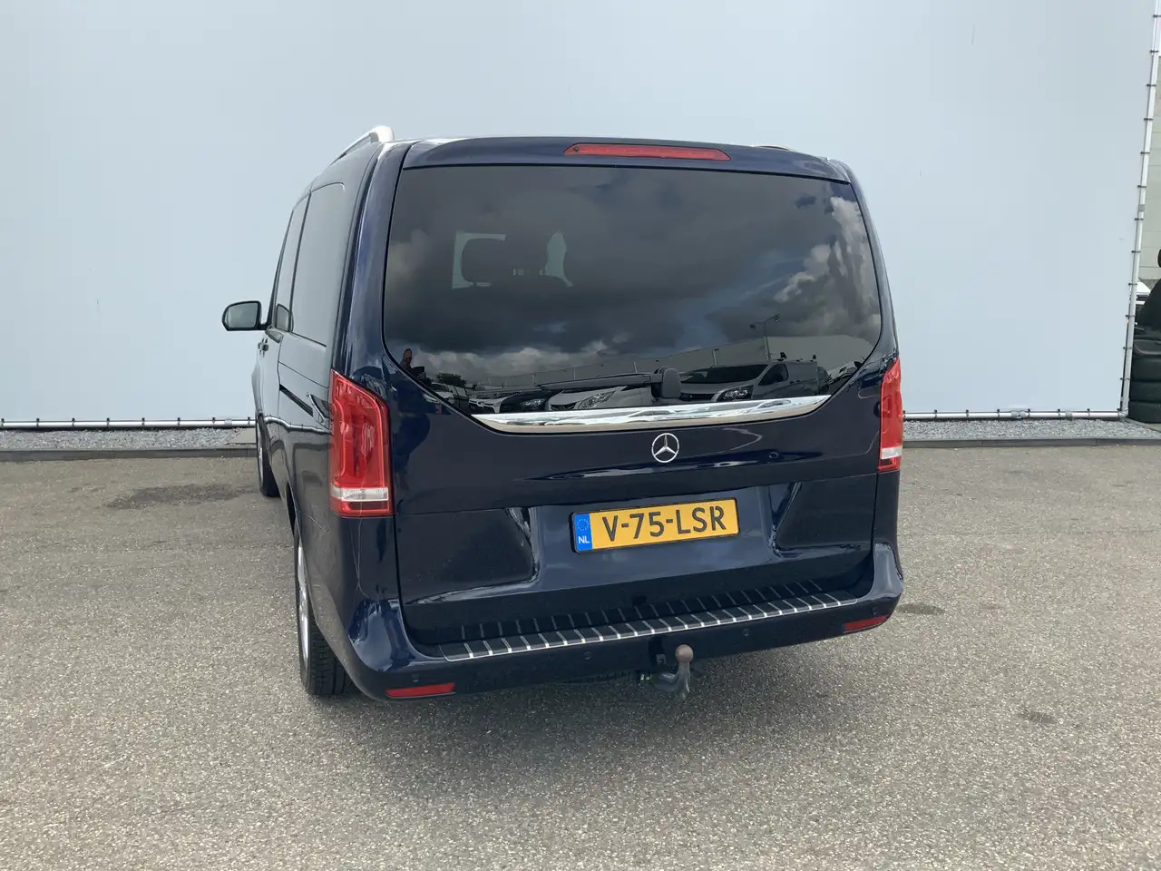 Mercedes-Benz V 220 220d Lang Automaat Avantgarde Edition Dub Cab Leer - Utilitaire double cabine: photos 2 Mercedes-Benz V 220 220d Lang Automaat Avantgarde Edition Dub Cab Leer - Utilitaire double cabine: photos 2