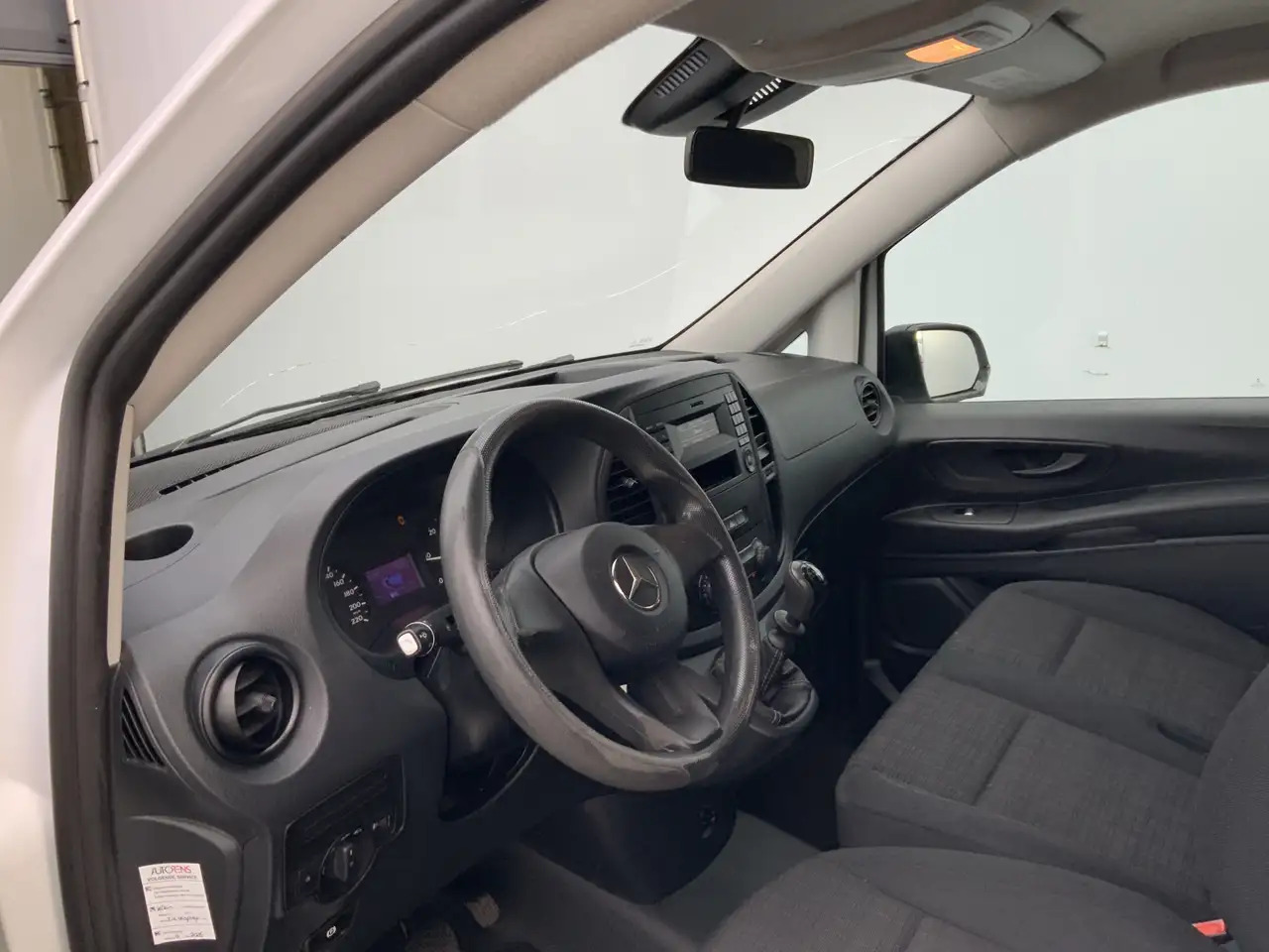 Mercedes-Benz Vito 111 CDI Functional Airco 3 Zits Side Bar Trekhaak - Fourgon utilitaire: photos 5 Mercedes-Benz Vito 111 CDI Functional Airco 3 Zits Side Bar Trekhaak - Fourgon utilitaire: photos 5