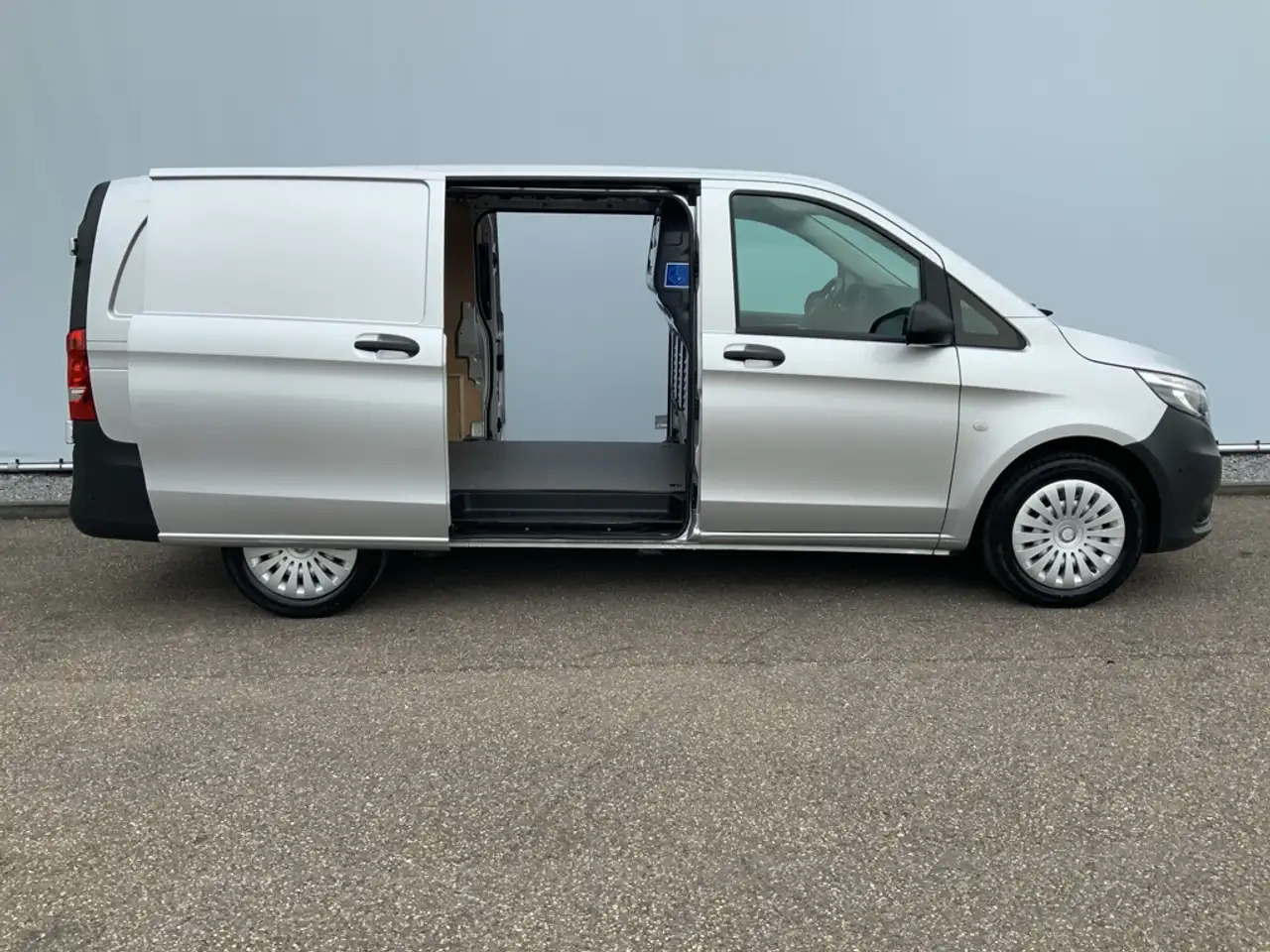 Mercedes-Benz Vito 119 CDI Lang Automaat Airco Cruise Trekhaak 2500 k - Fourgon utilitaire: photos 5 Mercedes-Benz Vito 119 CDI Lang Automaat Airco Cruise Trekhaak 2500 k - Fourgon utilitaire: photos 5