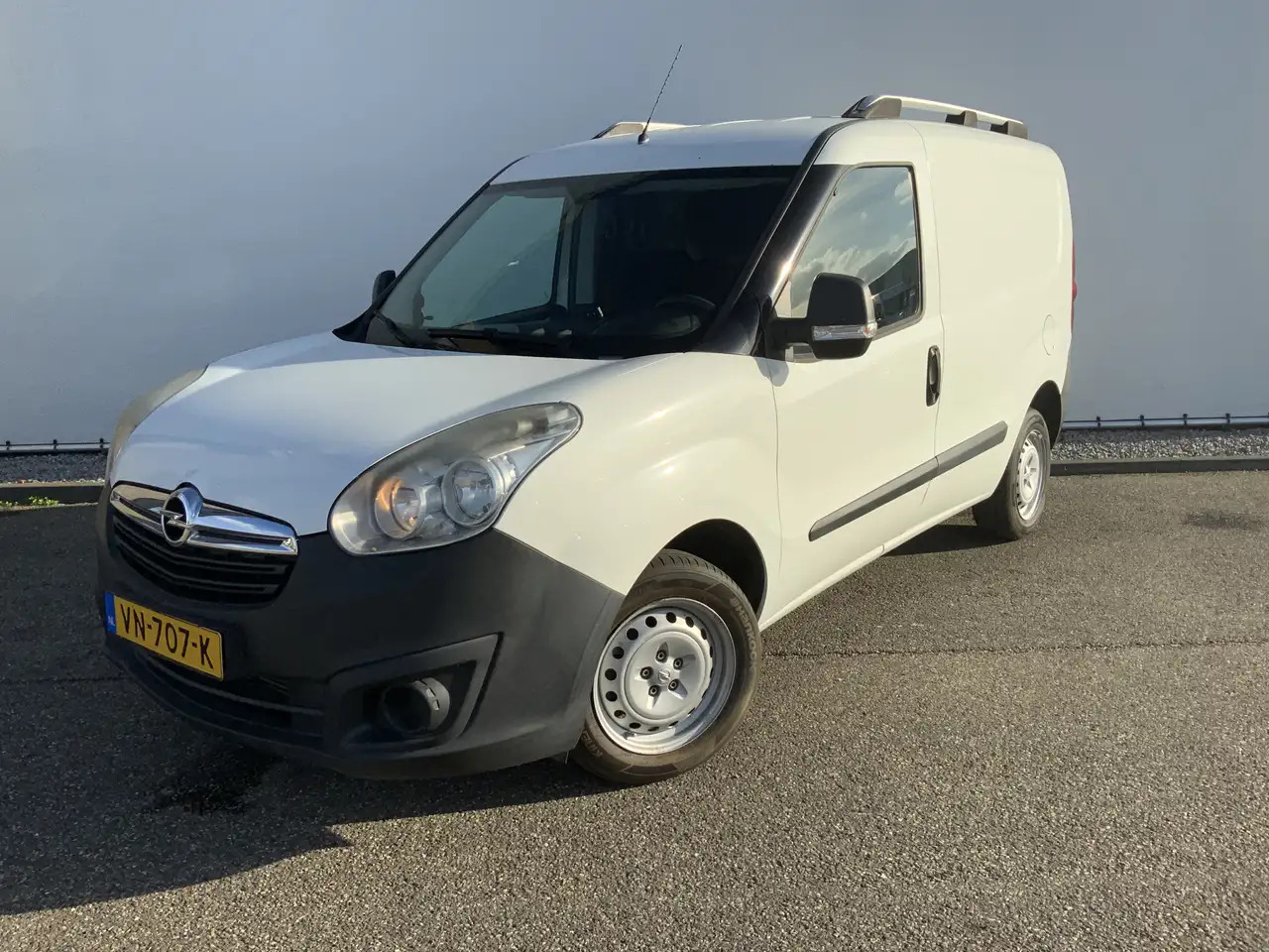 Opel Combo 1.3 CDTi L1H1 ecoFLEX Edition Airco Trekhaak 1000 - Fourgonnette: photos 1 Opel Combo 1.3 CDTi L1H1 ecoFLEX Edition Airco Trekhaak 1000 - Fourgonnette: photos 1