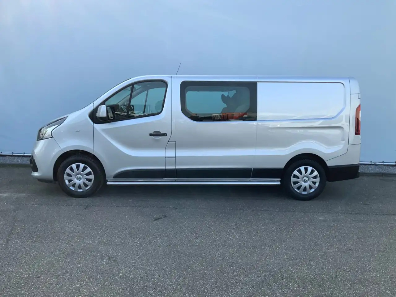 Renault Trafic 1.6 dCi T29 L2H1 Dub Cab Airco Camera Navi Trekhaa en crédit-bail Renault Trafic 1.6 dCi T29 L2H1 Dub Cab Airco Camera Navi Trekhaa: photos 6