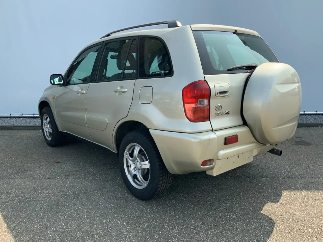 Toyota RAV 4 EXPORT FIXPRICE !!!! 4X4 Airco Cruise Automaat Alu - SUV: photos 2 Toyota RAV 4 EXPORT FIXPRICE !!!! 4X4 Airco Cruise Automaat Alu - SUV: photos 2