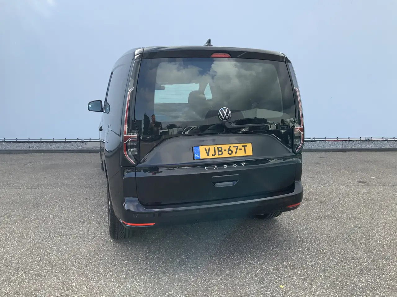 Volkswagen Caddy Cargo 2.0 TDI 1st Edition Automaat Airco Cruise Le - Fourgonnette: photos 2 Volkswagen Caddy Cargo 2.0 TDI 1st Edition Automaat Airco Cruise Le - Fourgonnette: photos 2