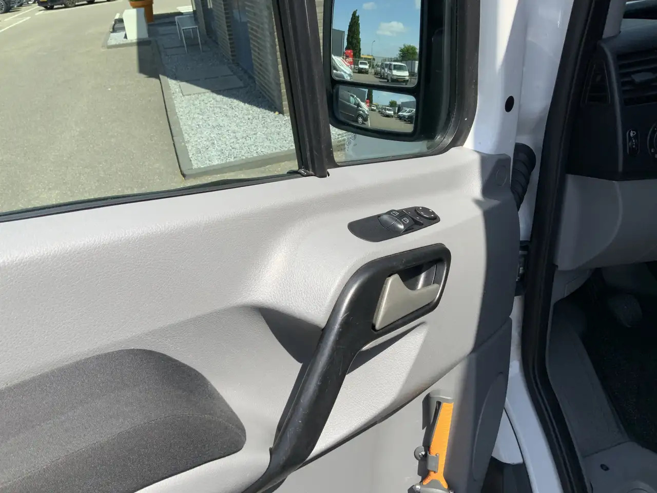 Fourgon utilitaire Volkswagen Crafter 35 2.0 TDI L1H1 Airco Cruise 3 Zits Trekhaak 2000: photos 6