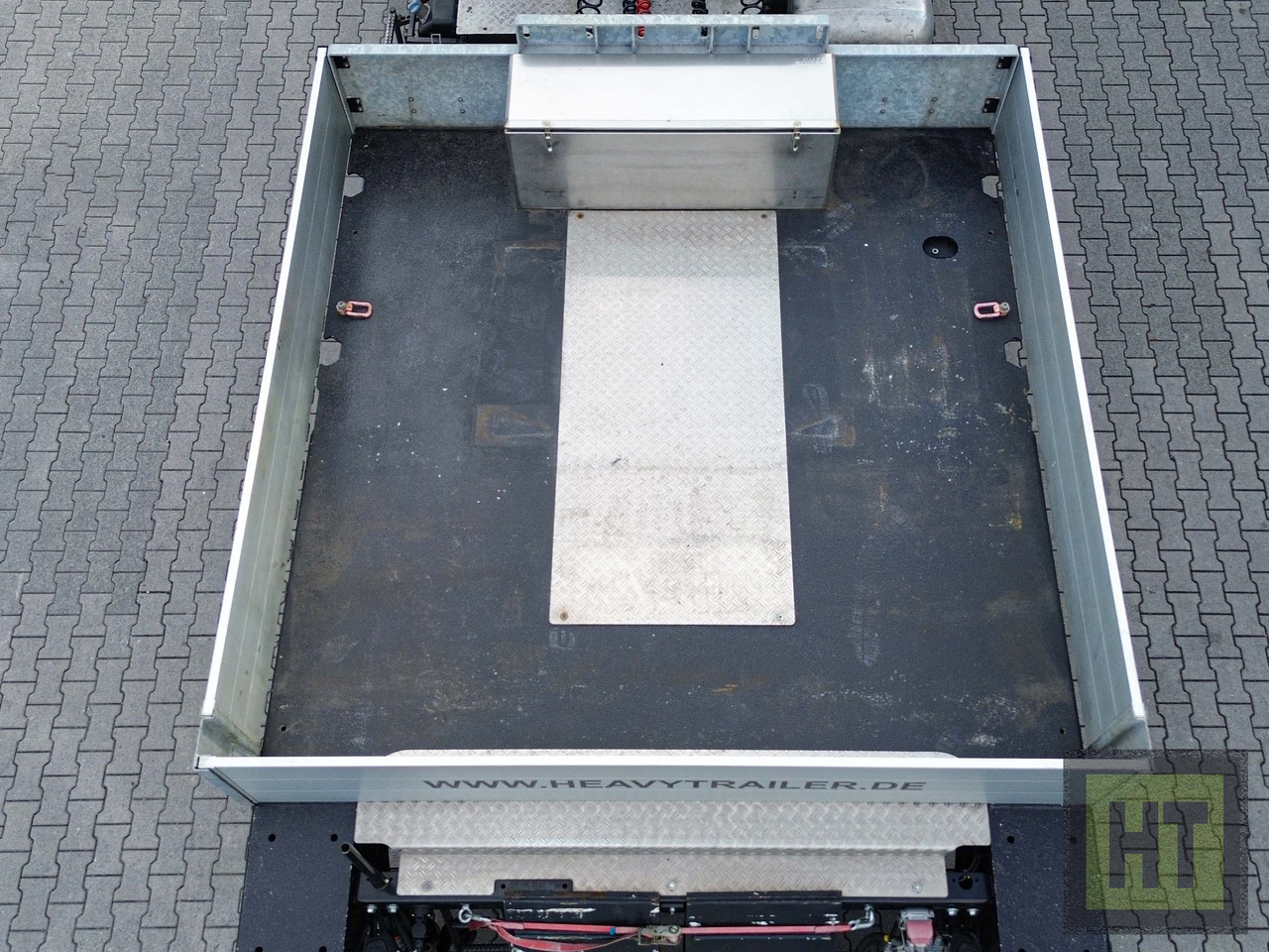 Doll 2-Achs-Tiefbett mit Pantherfahrwerk - Semi-remorque surbaissé: photos 2 Doll 2-Achs-Tiefbett mit Pantherfahrwerk - Semi-remorque surbaissé: photos 2