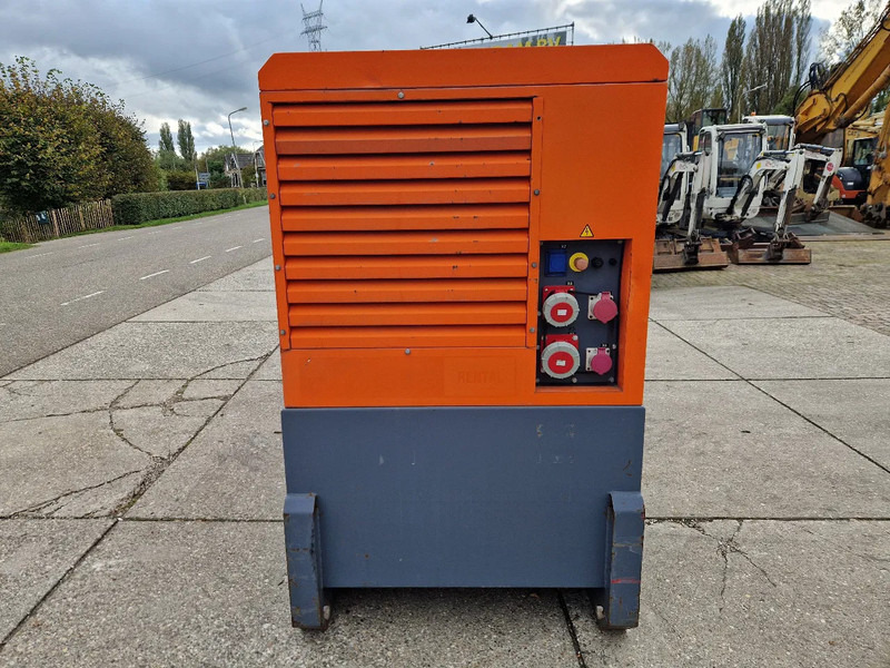Atlas-Copco QAS150 met Leroy Somer generator - Groupe électrogène: photos 4 Atlas-Copco QAS150 met Leroy Somer generator - Groupe électrogène: photos 4
