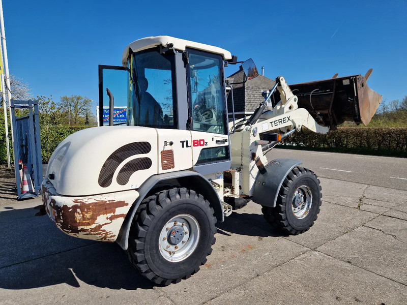 Terex TL80 in nette staat - Chargeuse sur pneus: photos 4 Terex TL80 in nette staat - Chargeuse sur pneus: photos 4