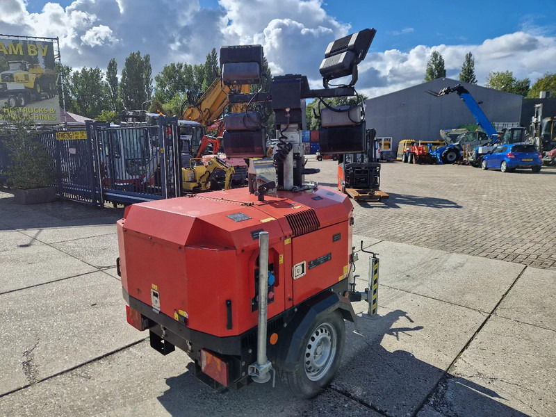 Tower Light VB9 mobiele lichtmast 9m. hoog - Mat d'éclairage: photos 5 Tower Light VB9 mobiele lichtmast 9m. hoog - Mat d'éclairage: photos 5