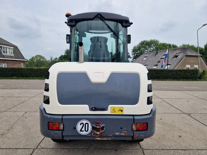 Yanmar TL80 / Terex TL80 / Schaeff TL80 very low hours! - Chargeuse sur pneus: photos 5 Yanmar TL80 / Terex TL80 / Schaeff TL80 very low hours! - Chargeuse sur pneus: photos 5