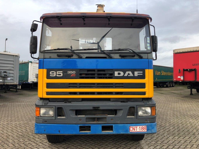 DAF 95.350 ATi - 6x4 - Camion benne, Camion grue: photos 2 DAF 95.350 ATi - 6x4 - Camion benne, Camion grue: photos 2