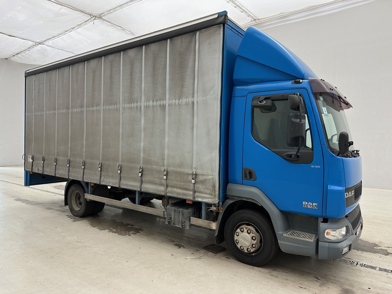 DAF LF45.150 - Camion à rideaux coulissants: photos 3 DAF LF45.150 - Camion à rideaux coulissants: photos 3