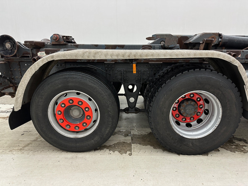 DAF XF105.410 Space Cab - Camion ampliroll: photos 4 DAF XF105.410 Space Cab - Camion ampliroll: photos 4
