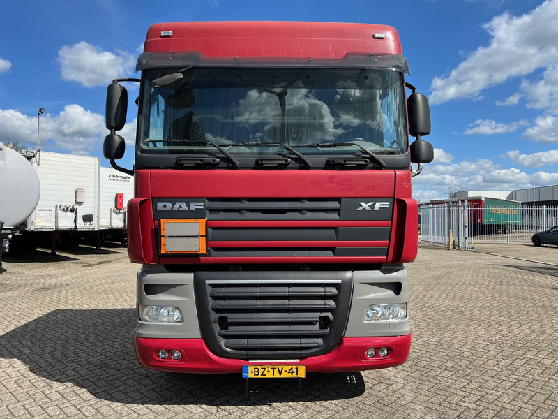 DAF XF105.460 Space Cab - Châssis cabine: photos 2 DAF XF105.460 Space Cab - Châssis cabine: photos 2