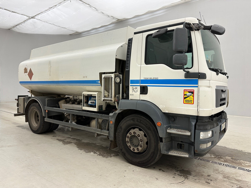 MAN TGM 18.290 - 4x2 - Camion citerne: photos 3 MAN TGM 18.290 - 4x2 - Camion citerne: photos 3