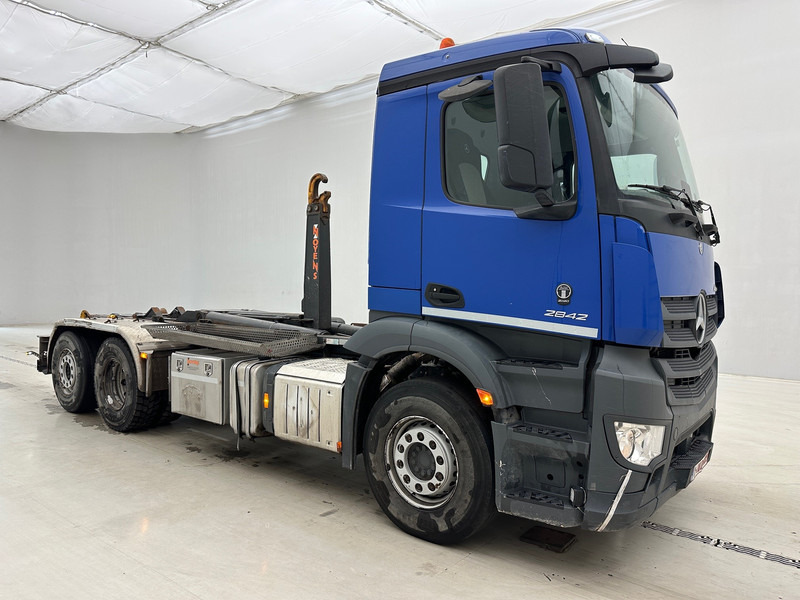 Mercedes-Benz Actros 2842 - 6x2 - Camion ampliroll: photos 2 Mercedes-Benz Actros 2842 - 6x2 - Camion ampliroll: photos 2