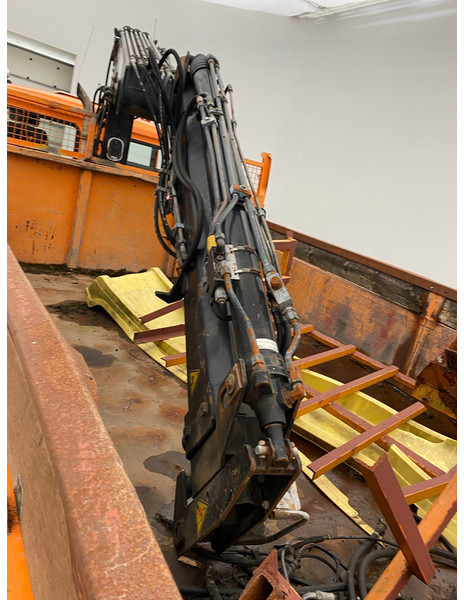 Camion benne, Camion grue Renault G210: photos 10 Camion benne, Camion grue Renault G210: photos 10