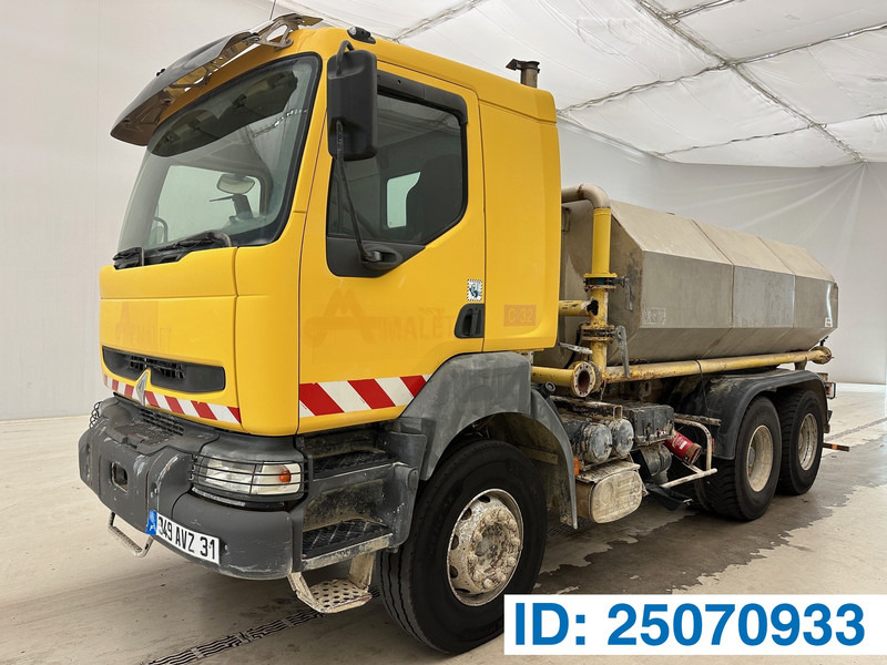 Renault Kerax 320 DCi - 6x4 - Camion citerne: photos 1 Renault Kerax 320 DCi - 6x4 - Camion citerne: photos 1