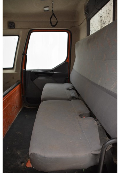 Camion benne Renault Midlum 180.12 DCi: photos 11