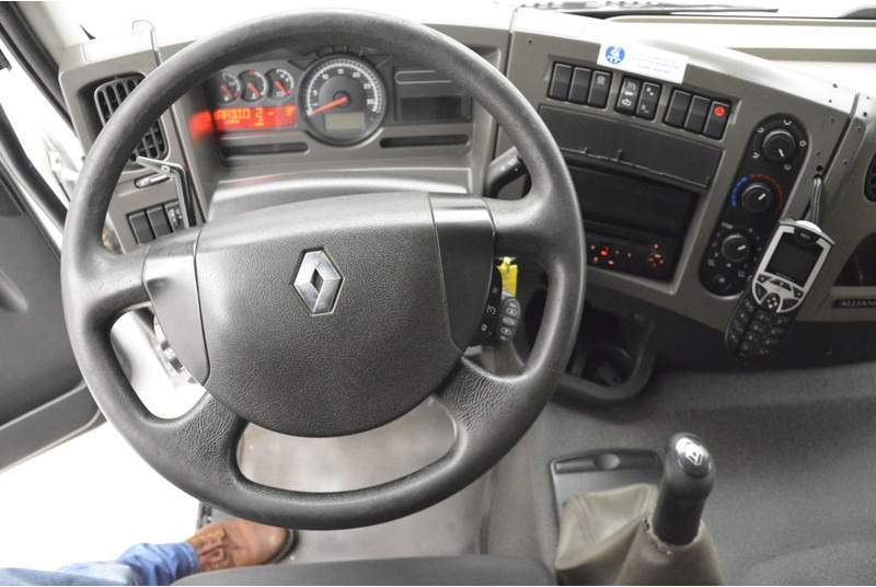 Camion plateau Renault Premium 270 DXi - damaged engine: photos 9