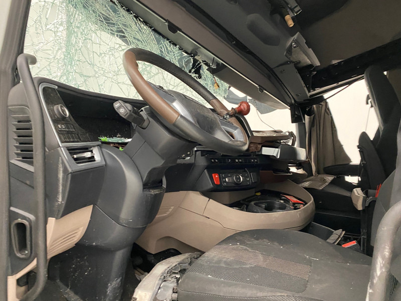 Photo d'intérieur 3: Tracteur routier DAF XG+ 480