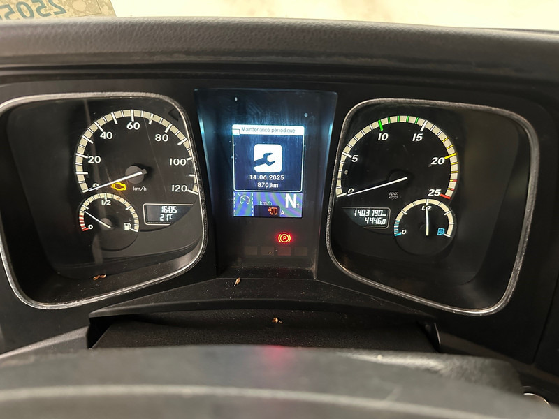 Tracteur routier Mercedes-Benz Actros 1842: photos 12