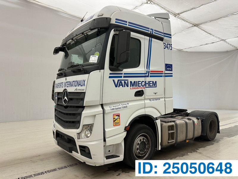 Mercedes-Benz Actros 1842 - Tracteur routier: photos 1 Mercedes-Benz Actros 1842 - Tracteur routier: photos 1