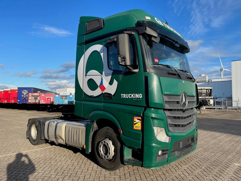 Mercedes-Benz Actros 1845 BigSpace - Tracteur routier: photos 3 Mercedes-Benz Actros 1845 BigSpace - Tracteur routier: photos 3