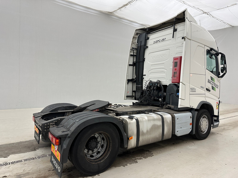 Volvo FH 460 Globetrotter - ADR - Tracteur routier: photos 5 Volvo FH 460 Globetrotter - ADR - Tracteur routier: photos 5