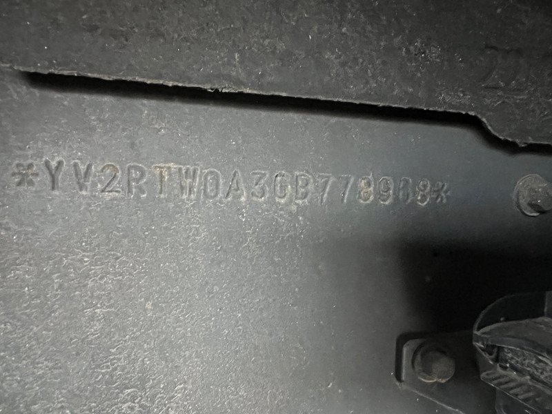 Tracteur routier Volvo FH13.420 Globetrotter - ADR: photos 14 Tracteur routier Volvo FH13.420 Globetrotter - ADR: photos 14