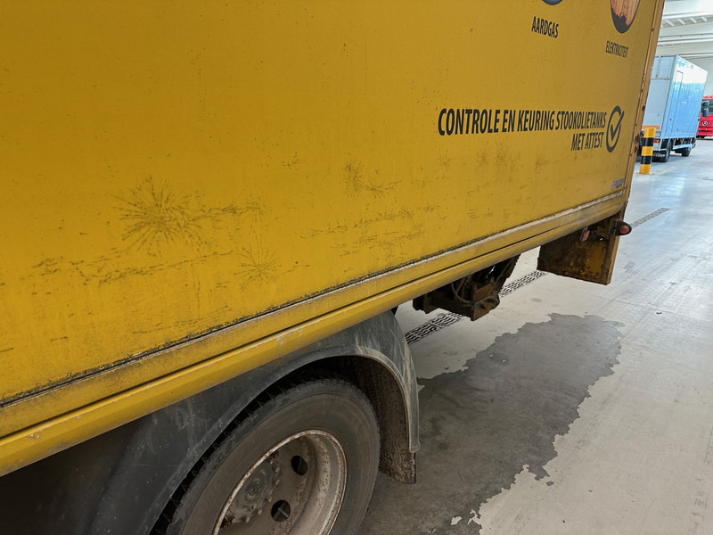 Camion fourgon Volvo FL 240: photos 12