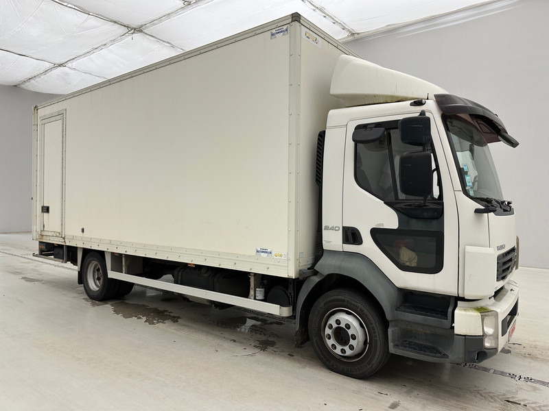 Volvo FL 240 - Camion fourgon: photos 3 Volvo FL 240 - Camion fourgon: photos 3