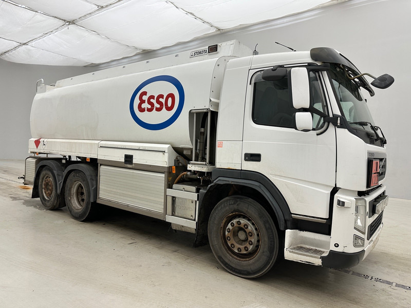 Volvo FM 380 - 6x2 - Camion citerne: photos 3 Volvo FM 380 - 6x2 - Camion citerne: photos 3
