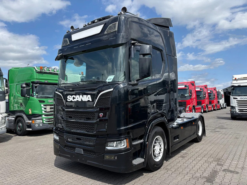 Scania R450 Euro 6 Retarder - Tracteur routier: photos 1 Scania R450 Euro 6 Retarder - Tracteur routier: photos 1