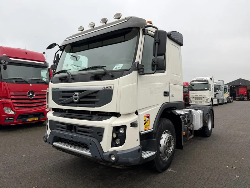 Volvo FMX 450 Euro 5 - Tracteur routier: photos 1 Volvo FMX 450 Euro 5 - Tracteur routier: photos 1