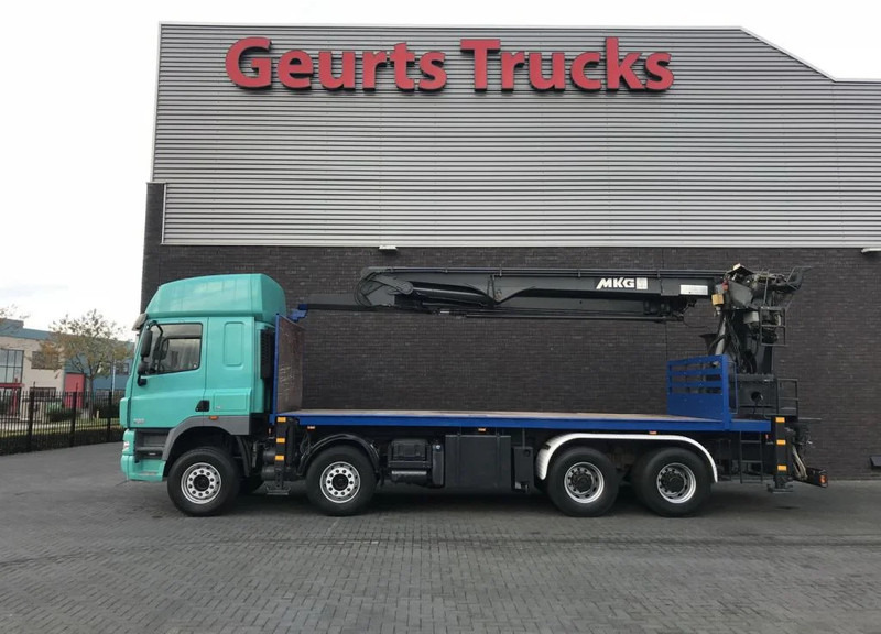 DAF CF 460 8X4 + MKG HMK 401/kran/kraan/Montagekran/ - Camion grue: photos 1 DAF CF 460 8X4 + MKG HMK 401/kran/kraan/Montagekran/ - Camion grue: photos 1
