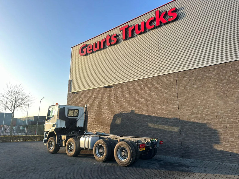 DAF CF 530 8X4 CHASSIS CAB SCHADE/UNFALL/DAMAGE - Châssis cabine: photos 3 DAF CF 530 8X4 CHASSIS CAB SCHADE/UNFALL/DAMAGE - Châssis cabine: photos 3