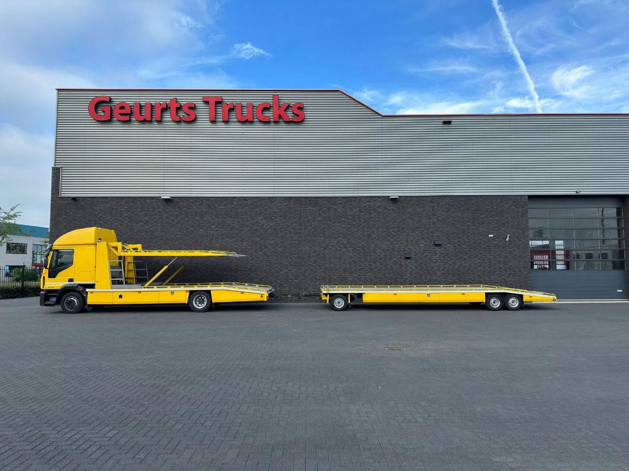 Iveco EuroCargo 120 -280 4X2 WITTEVEEN AUTOTRANSPORTER - Camion porte-voitures: photos 1 Iveco EuroCargo 120 -280 4X2 WITTEVEEN AUTOTRANSPORTER - Camion porte-voitures: photos 1