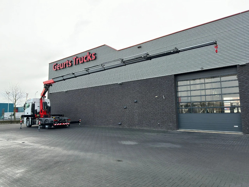 MAN TGX 33.520 6X4 TREKKER-BAKWAGEN COMBI + FASSI F485RA.2.28 KRAAN/KRAN/CRANE/GRUA/NEW - Camion grue: photos 3 MAN TGX 33.520 6X4 TREKKER-BAKWAGEN COMBI + FASSI F485RA.2.28 KRAAN/KRAN/CRANE/GRUA/NEW - Camion grue: photos 3