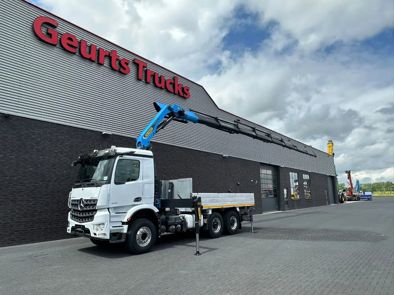 Mercedes-Benz Arocs 3351 963-2-E 6X4 KIPPER / TIPPER + PALFINGER PK30.002 TEC7 KRAAN / KRAN / CRANE / GRUA - Camion grue: photos 2 Mercedes-Benz Arocs 3351 963-2-E 6X4 KIPPER / TIPPER + PALFINGER PK30.002 TEC7 KRAAN / KRAN / CRANE / GRUA - Camion grue: photos 2