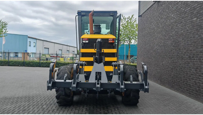 Niveleuse New Holland RG 200 B MOTORGRADER + RIPPER FROM 2012 HOURS 4237: photos 8 Niveleuse New Holland RG 200 B MOTORGRADER + RIPPER FROM 2012 HOURS 4237: photos 8