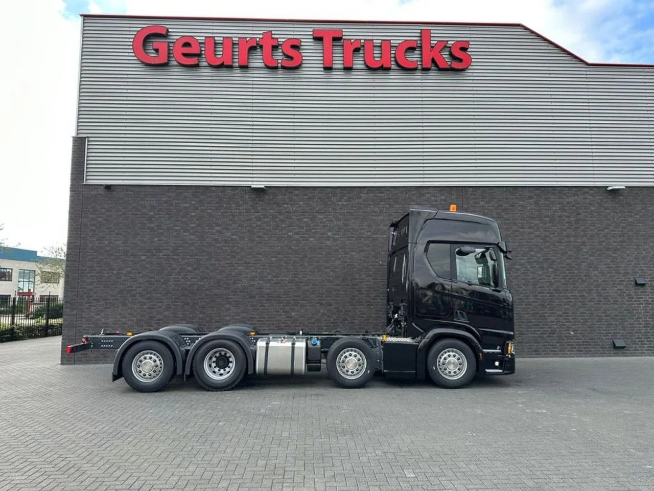 Scania R540 NGS 8X2 CHASSIS NIEUW/NEUE/NEW FULL OPTIONS - Châssis cabine: photos 4 Scania R540 NGS 8X2 CHASSIS NIEUW/NEUE/NEW FULL OPTIONS - Châssis cabine: photos 4
