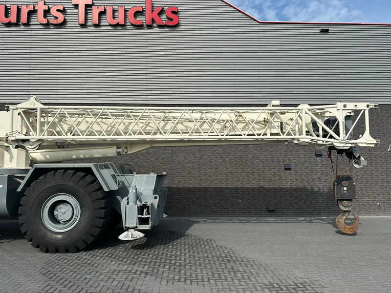 Grue automotrice lente Terex RT130 ROUGH TERRAIN CRANE + JIB: photos 15 Grue automotrice lente Terex RT130 ROUGH TERRAIN CRANE + JIB: photos 15